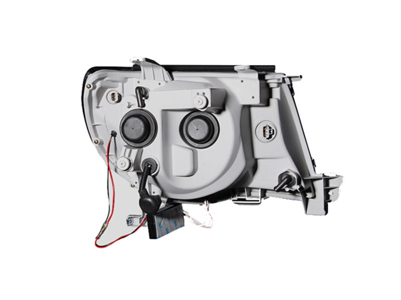 ANZO USA Projector Headlight Set with Halo for Toyota Tacoma