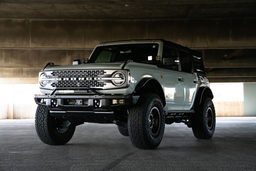 Factory Bumper Bull Bar for Ford Bronco (2021-2023), view 5, DV8 Offroad LBBR-06