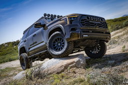 2.5 VS RR Coilover Kit for Toyota Tundra & Sequoia fitted to a vehicle, ICON Vehicle Dynamics 58770