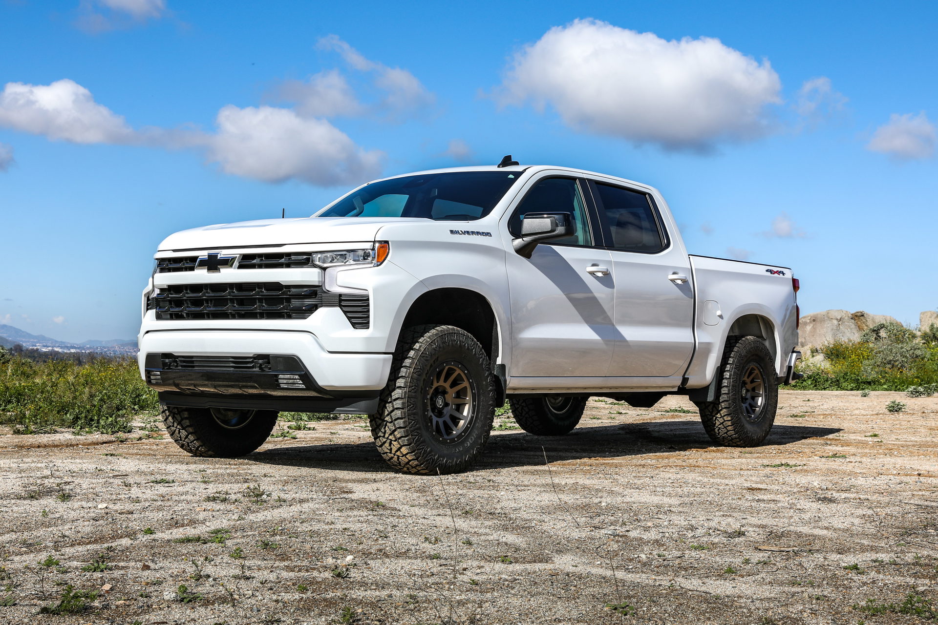 ICON Vehicle Dynamics 19-23 GM 1500 2.38-3.75" STAGE 3 EXP SUSPENSION SYSTEM W TUBULAR UCA K73073T