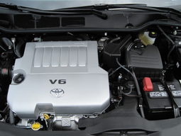 Replacement Air Filter for Toyota Camry, Corolla & Avalon shown installed, K&N 33-2326