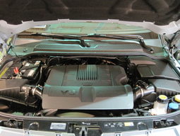 Replacement Air Filter for Land Rover Defender & Range Rover shown installed, K&N 33-2446