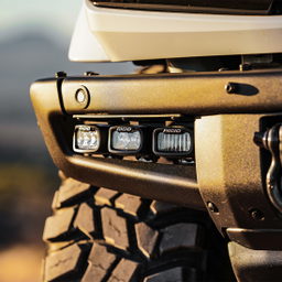 Ford Bronco Mod Bumper Triple SR-M Fog Kit, view 6 — RIGID Industries 46731