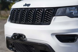 Hidden Winch Mount for Jeep Cherokee & Grand Cherokee (2014-2020) shown installed — Rough Country 10602