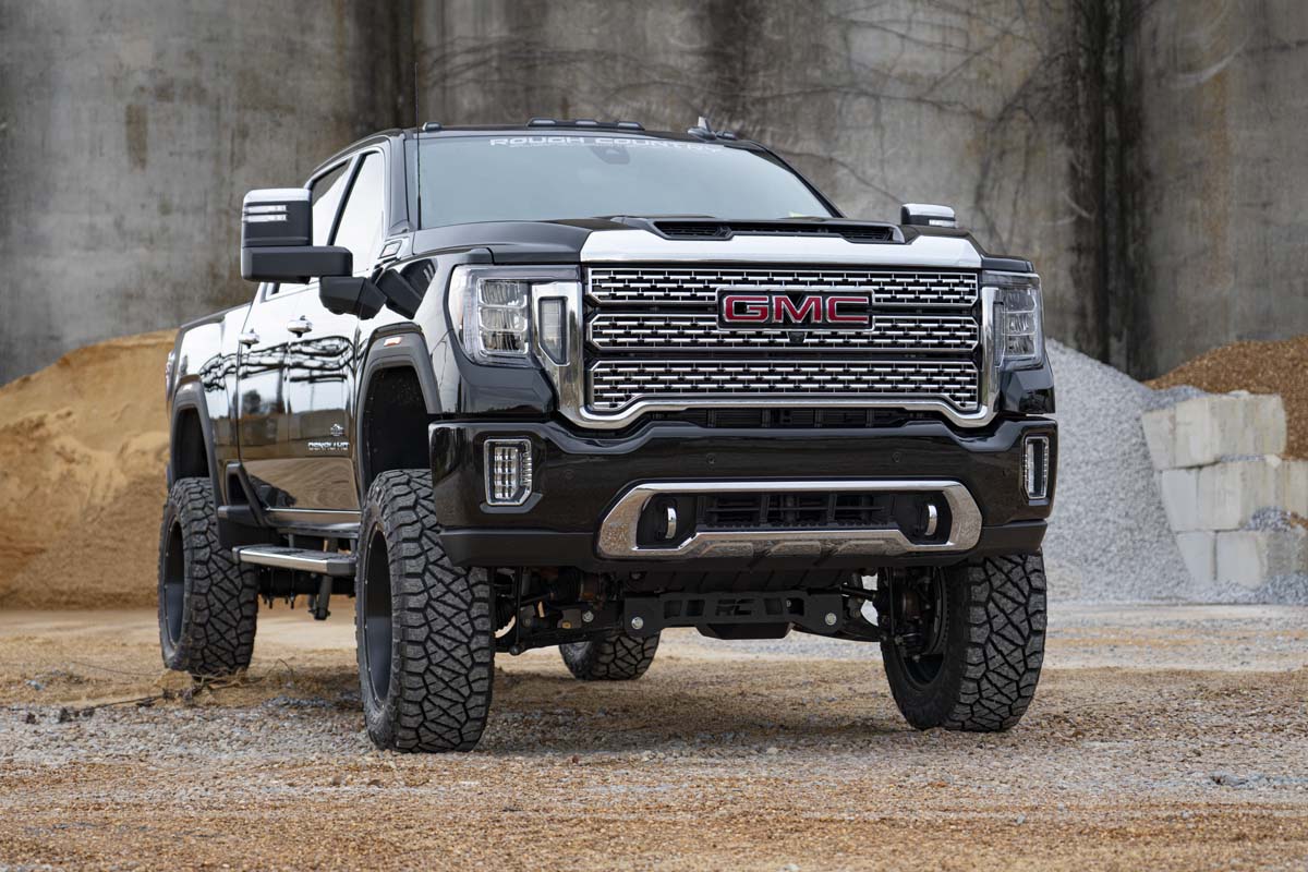 7-Inch Lift Kit for Silverado & Sierra HD, Overloads — Rough Country 111170