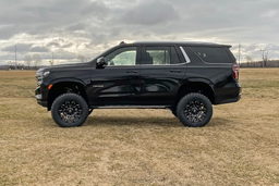 6-Inch Lift Kit with M1 Struts for Tahoe & Yukon 4WD, view 3, Rough Country 11140