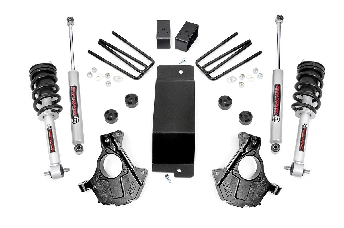 Rough Country 3.5-Inch Loaded Strut Lift Kit for 2007–2013 Silverado/Sierra 1500