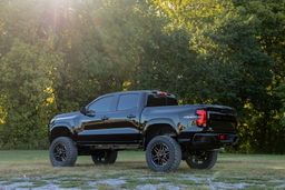 6-Inch Lift Kit with N3 Struts and Shocks for Colorado/Canyon, view 4, Rough Country 13331