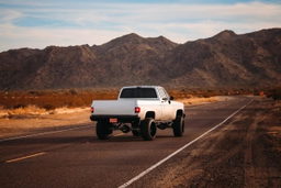 6-Inch Lift Kit with N3 Shocks and Rear Add-A-Leaf, view 4, Rough Country 155.20