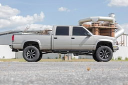 6-Inch Lift Kit with M1 Shocks for Chevy & GMC 8-Lug, view 2 — Rough Country 16140