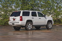 3.5-Inch Lift Kit for Chevy Tahoe and Suburban 1500, view 4 — Rough Country 19331