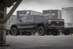3.5-Inch Lift Kit with Vertex Struts for Silverado & Sierra, view 6 — Rough Country 19457RED