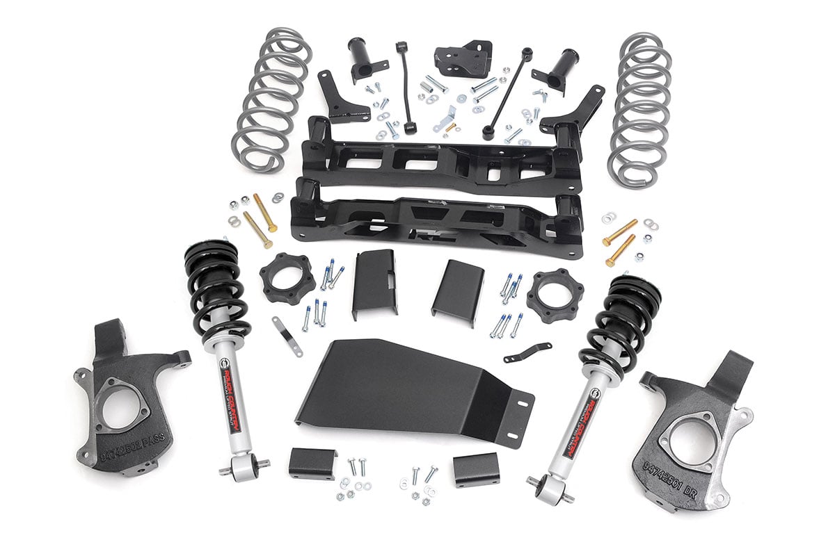 Rough Country 7.5-Inch Lift Kit with Loaded Struts for 2007–2013 Chevy Avalanche