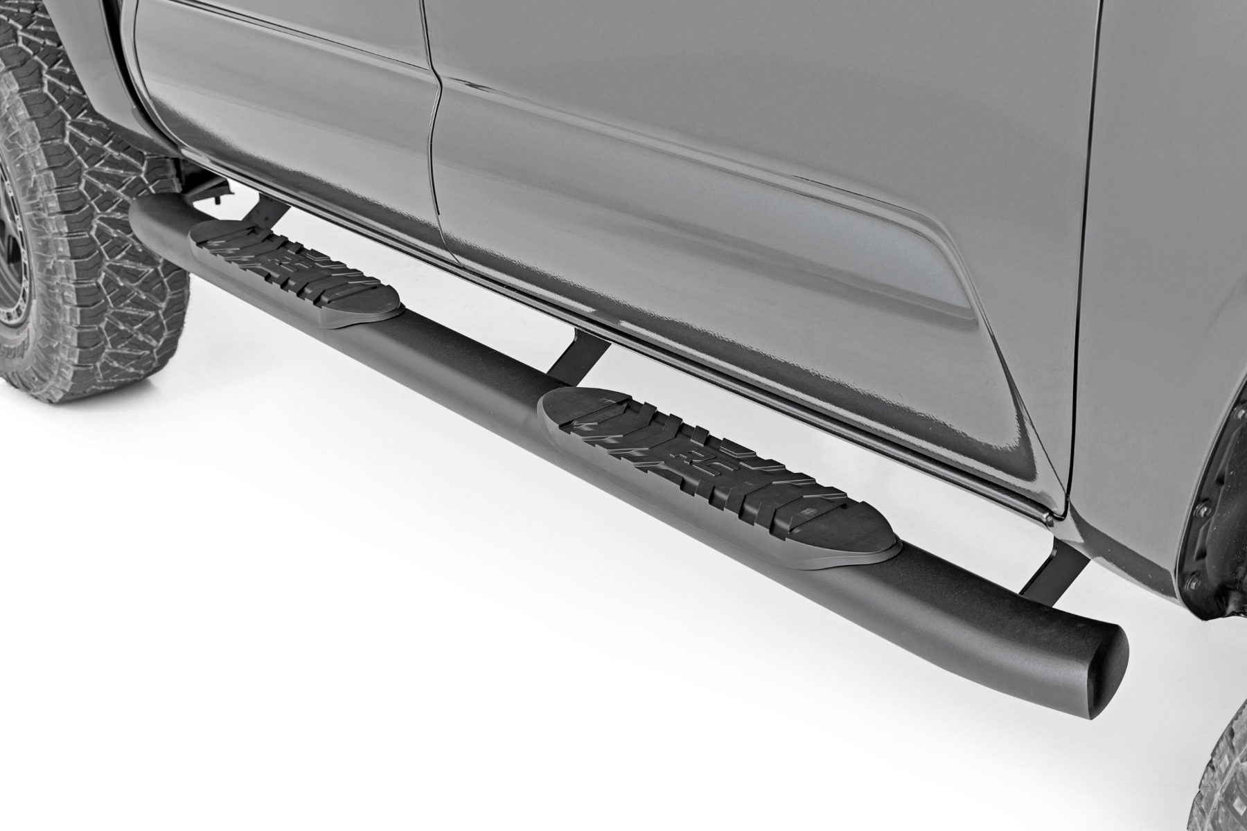 Rough Country Oval Nerf Step Bars for Toyota Tacoma