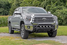 Oval Nerf Step Side Steps for Toyota Tundra (2007–2021), view 4, Rough Country 21009