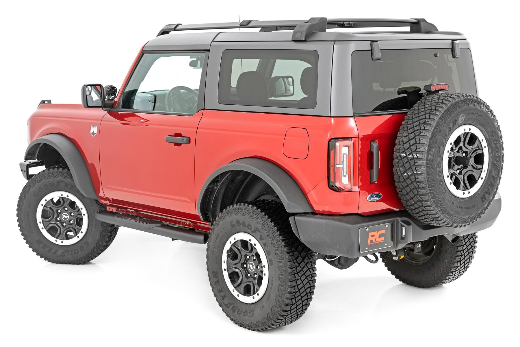 Oval Nerf Steps for 2021-2025 Ford Bronco 4WD (2-Door), Rough Country 21012