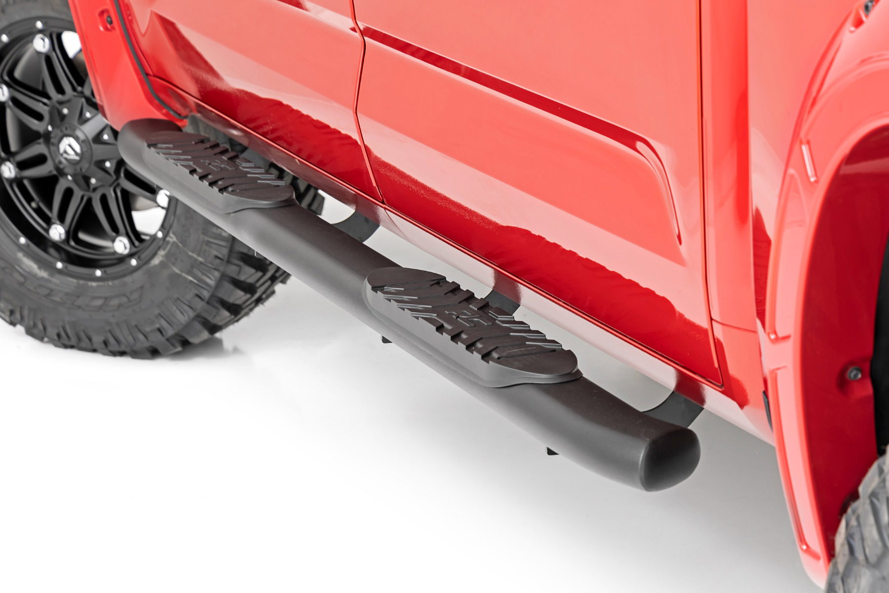 Rough Country Oval Nerf Steps for Toyota Tundra 4WD and RWD