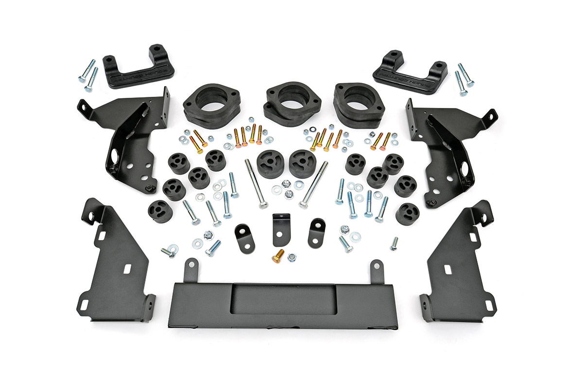 Rough Country 3.25-Inch Lift Kit for 2014–2015 Chevy/GMC 1500 2WD/4WD