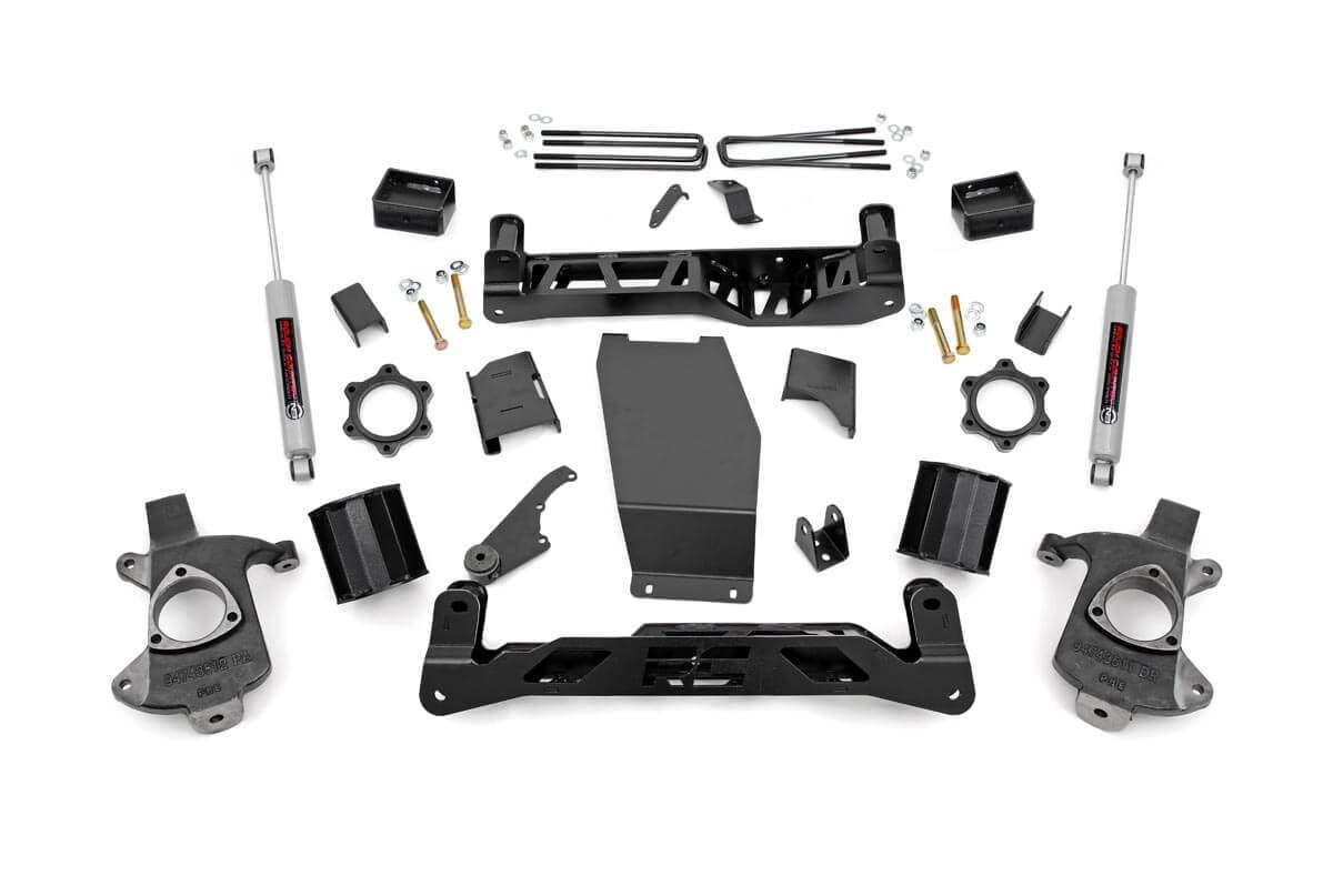 Rough Country 5-Inch Steel-Knuckle Lift Kit for 2014–2018 Silverado 1500
