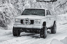 4-Inch Lift Kit with V2 Monotube Shocks for Chevy Tahoe/Suburban, Rough Country 27470
