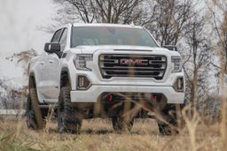 6-Inch Lift Kit with M1 Struts for Silverado/Sierra 1500 (2019-2024), view 3, Rough Country 27540