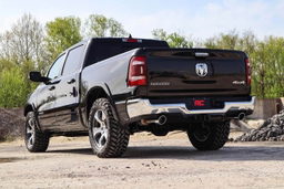 2-Inch Leveling Kit for 2019–2025 Ram 1500, view 3, Rough Country 35400
