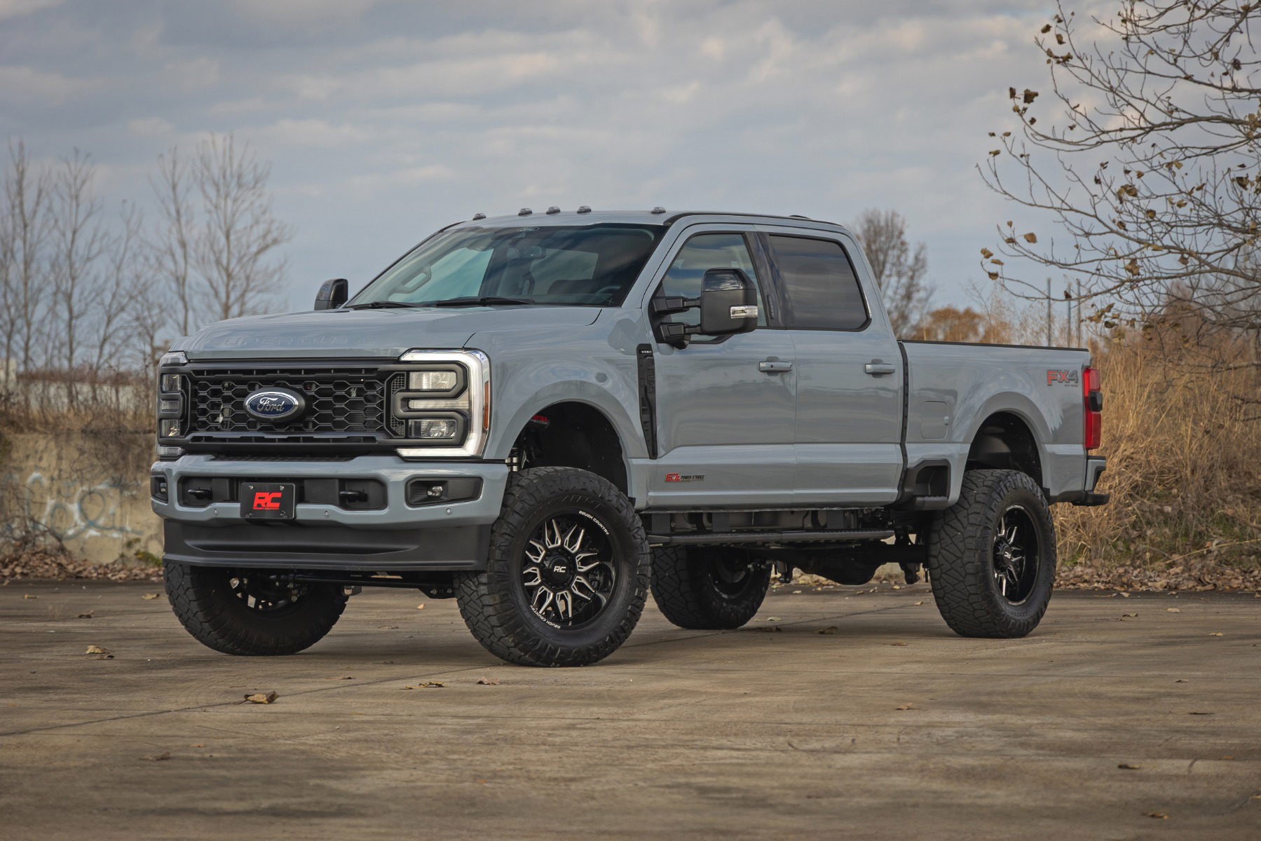 4.5-Inch Lift Kit with N3 Shocks for Super Duty — Rough Country 400130