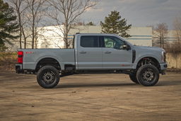 4.5-Inch Lift Kit with V2 Shocks for Super Duty, view 6 — Rough Country 400157