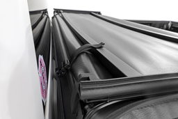 Soft Tri-Fold Bed Cover for Silverado 1500 6ft7in Bed (2014-2017), view 3, Rough Country 41214650A