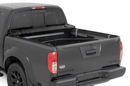 Soft Roll-Up Tonneau Cover for 2005-2013 Nissan Frontier (5' Bed), view 2, Rough Country 42805500