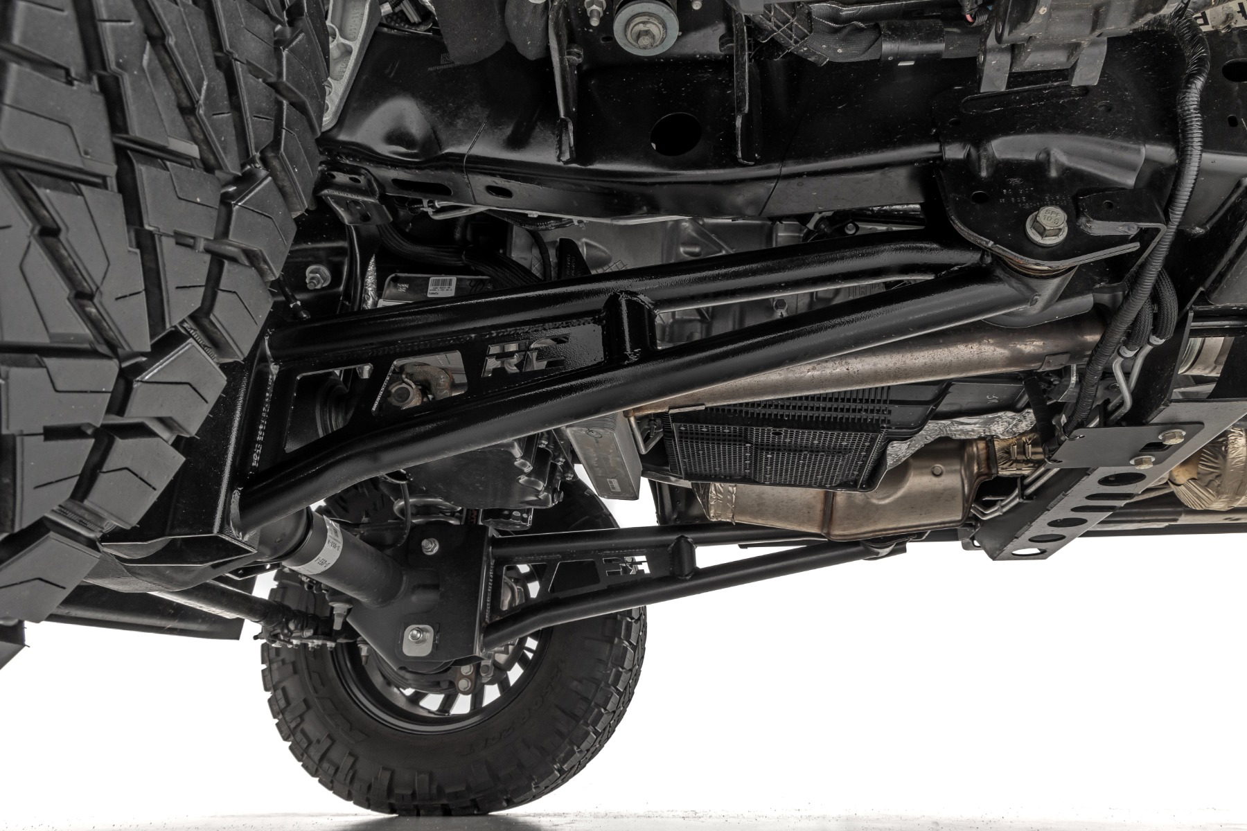 Tubular Radius Arm Upgrade for F-250/F-350 Super Duty (2023–2025), Rough Country 43701A