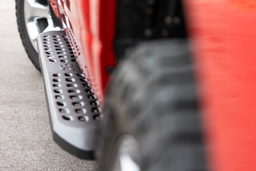 RPT2 Running Boards for Ram 1500 & 1500 Classic Crew Cab (2009–2024), view 3, Rough Country 44003