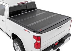 Hard Low Profile Tri-Fold Tonneau Cover, 5'10" Bed shown installed — Rough Country 47120580B