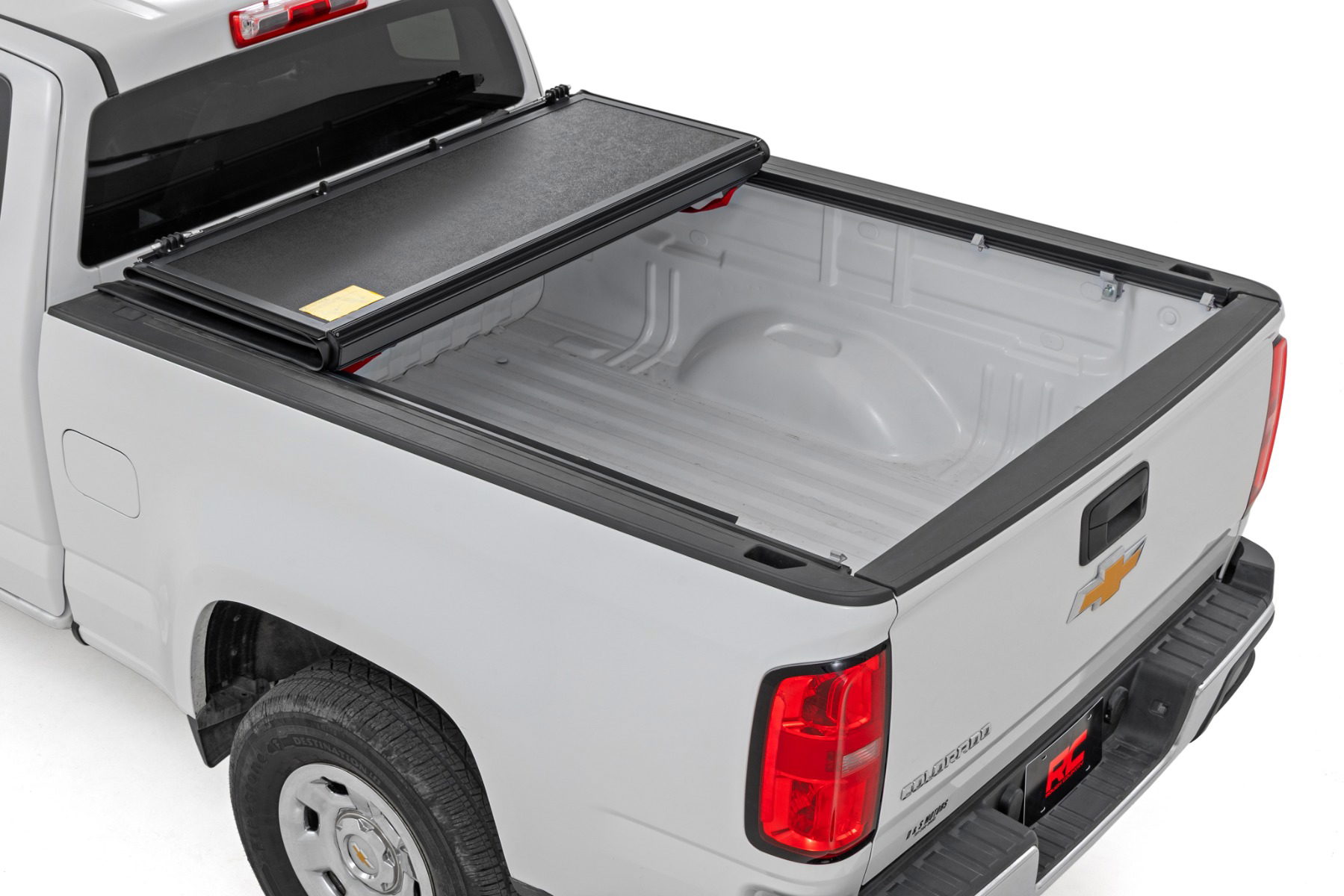 Low Profile Hard Tri-Fold Tonneau Cover for Colorado & Canyon 6' Bed, Rough Country 47120600B