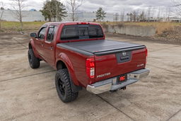 Tri-Fold Tonneau Cover for 2005–2013 Nissan Frontier 5' Bed, view 5, Rough Country 47520501B