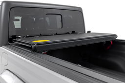 Hard Low Profile Tri-Fold Bed Cover for 2020-2025 Jeep Gladiator, view 4, Rough Country 47620500B
