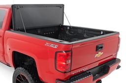 Hard Tri-Fold Bed Cover for Silverado & Sierra 1500 (2014–2018), Rough Country 49119551