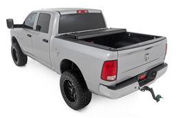 Hard Tri-Fold Flip Up Bed Cover (Rough Country 49318650), view 4