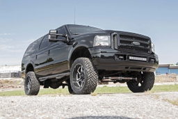 2-Inch Leveling Kit for 2000–2005 Ford Excursion 4WD, view 3, Rough Country 49800_A