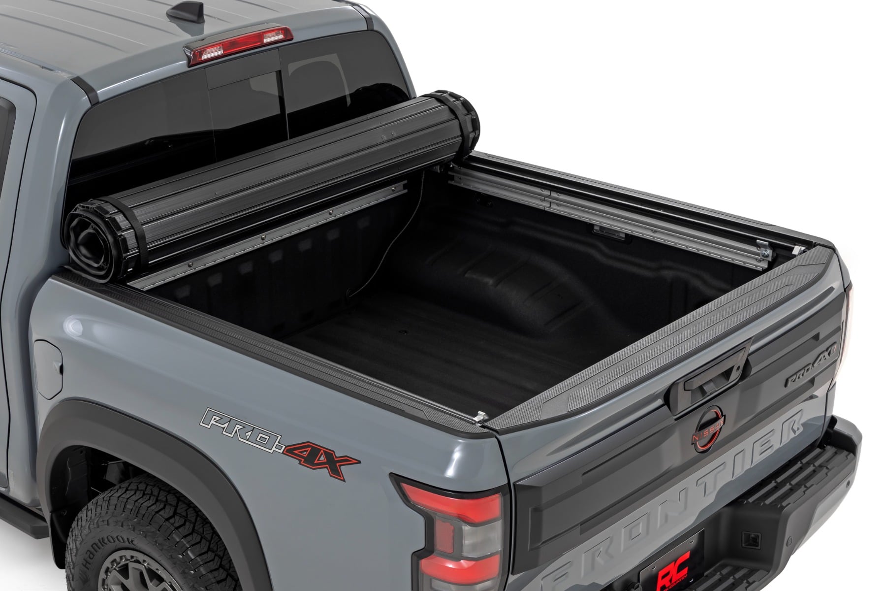 Hard Roll-Up Tonneau Cover for 5' Bed Nissan Frontier (2022-2025), Rough Country 50215522