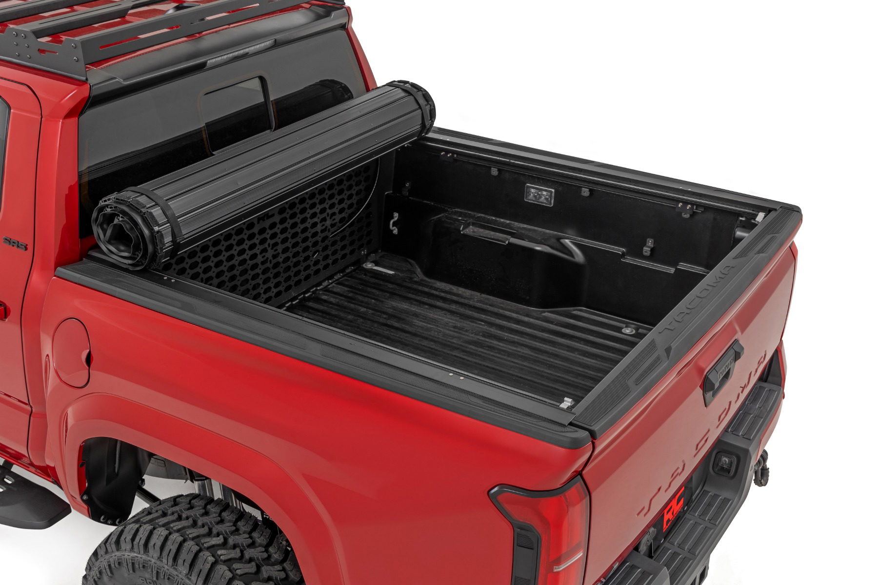 Hard Roll-Up Bed Cover for 2024–2025 Toyota Tacoma, Rough Country 50415551