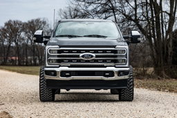 2 Inch Leveling Kit for 2017–2025 Ford F-250/F-350 4WD, view 2, Rough Country 51017