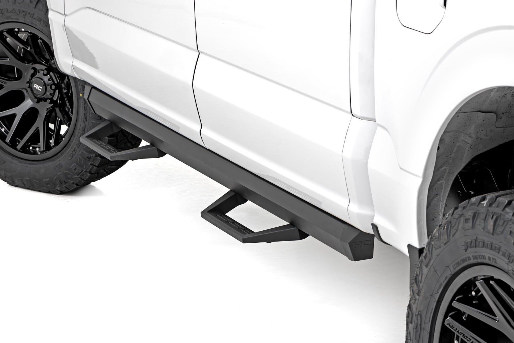 Rough Country SRL2 Adjustable Aluminum Steps for Ford Ranger