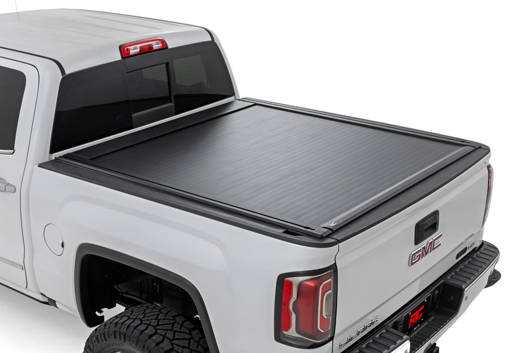 Rough Country Powered Retractable Bed Cover for Silverado/Sierra 1500 5'9" Bed