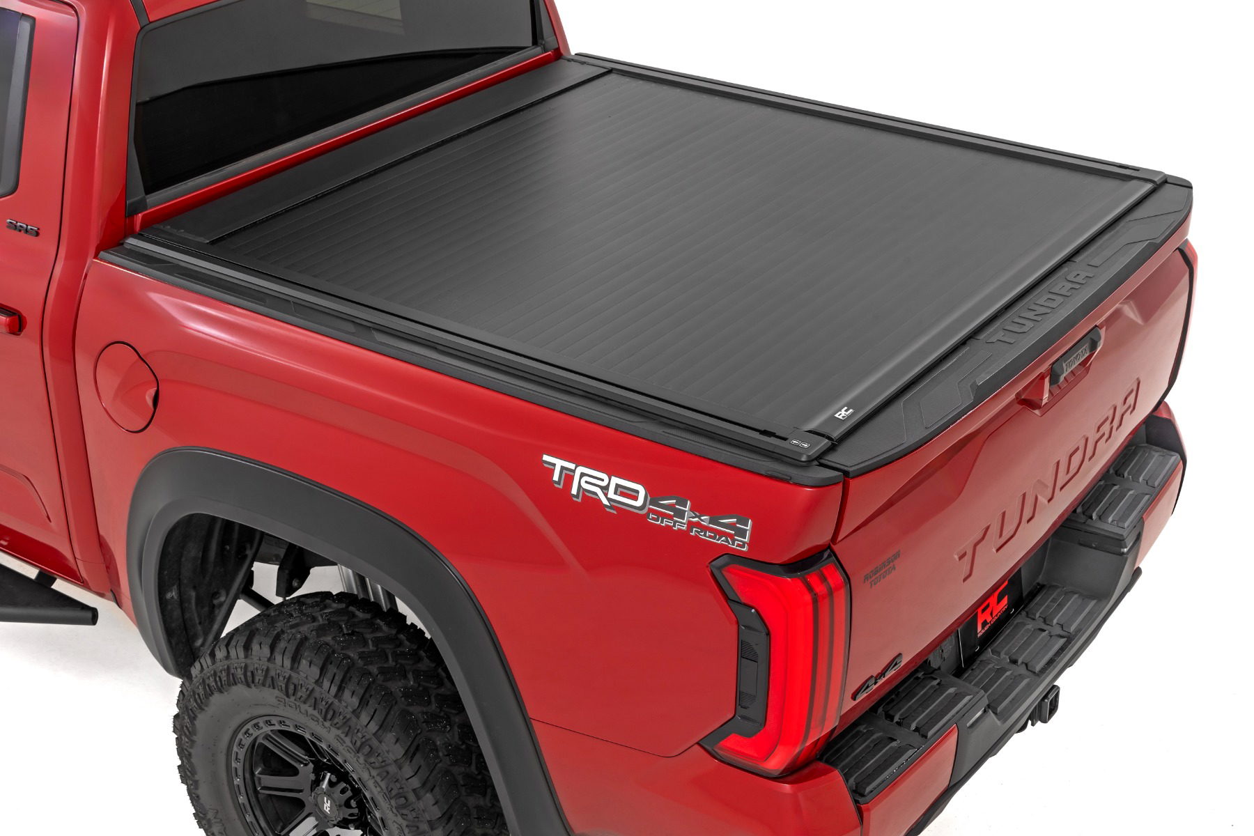 Rough Country Powered Retractable Bed Cover for 2022–2025 Toyota Tundra