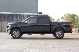 2 Inch Leveling Kit for 2009–2025 Ford F-150, view 3, Rough Country 52200