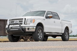3-Inch Lift Kit with M1 Struts for 2009–2013 Ford F-150 4WD, view 2, Rough Country 54440