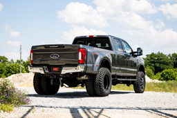 4.5-Inch Lift Kit with M1 Shocks for Ford F-350 Super Duty 4WD, view 3, Rough Country 55941