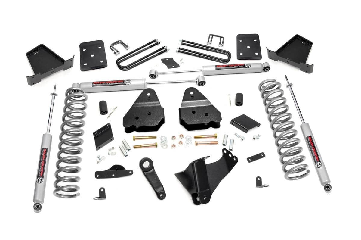 Rough Country 4.5-Inch Lift Kit with N3 Shocks for 2015–2016 F-250 Super Duty 4WD