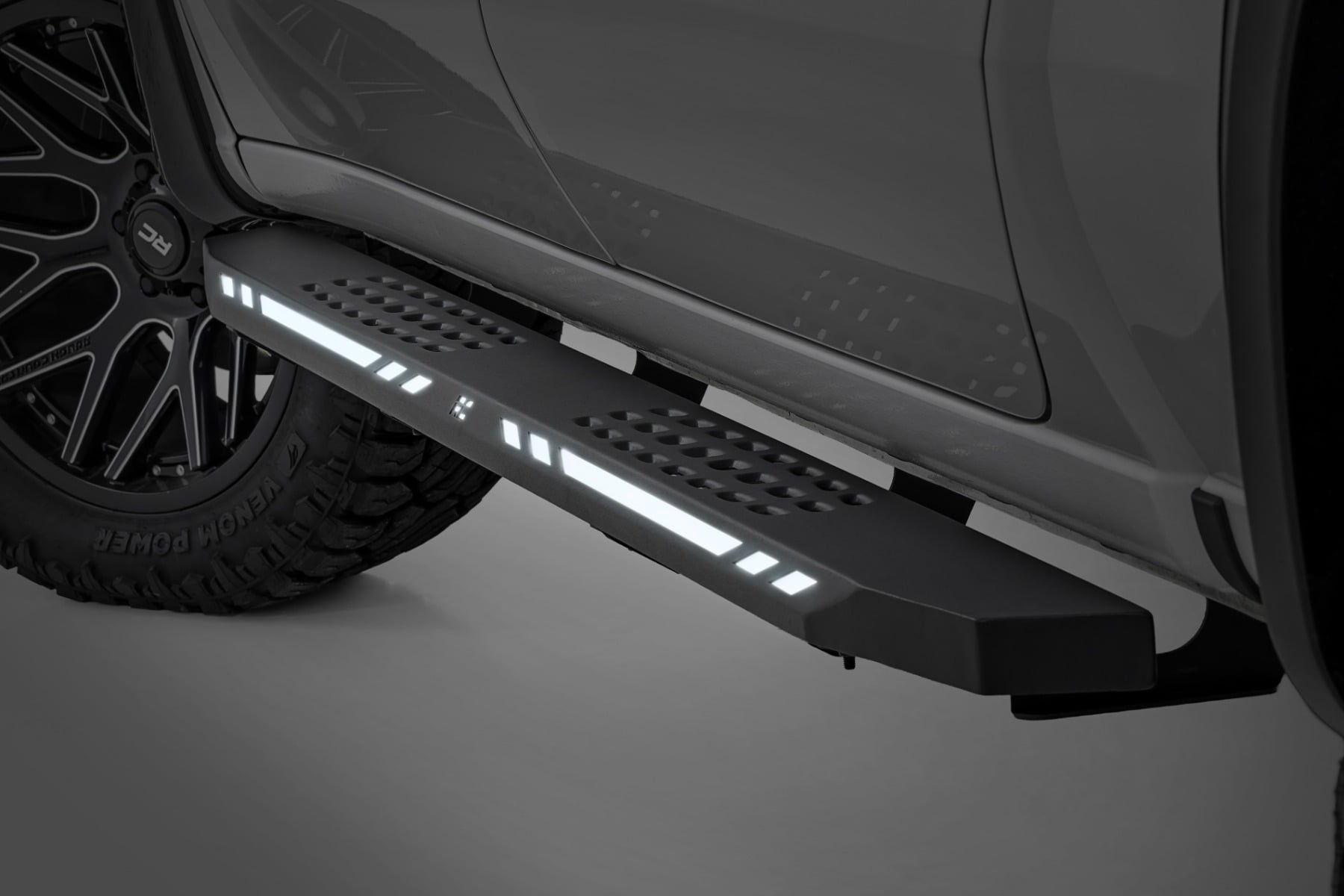 Rough Country AC2 Running Boards for Chevrolet Silverado 1500